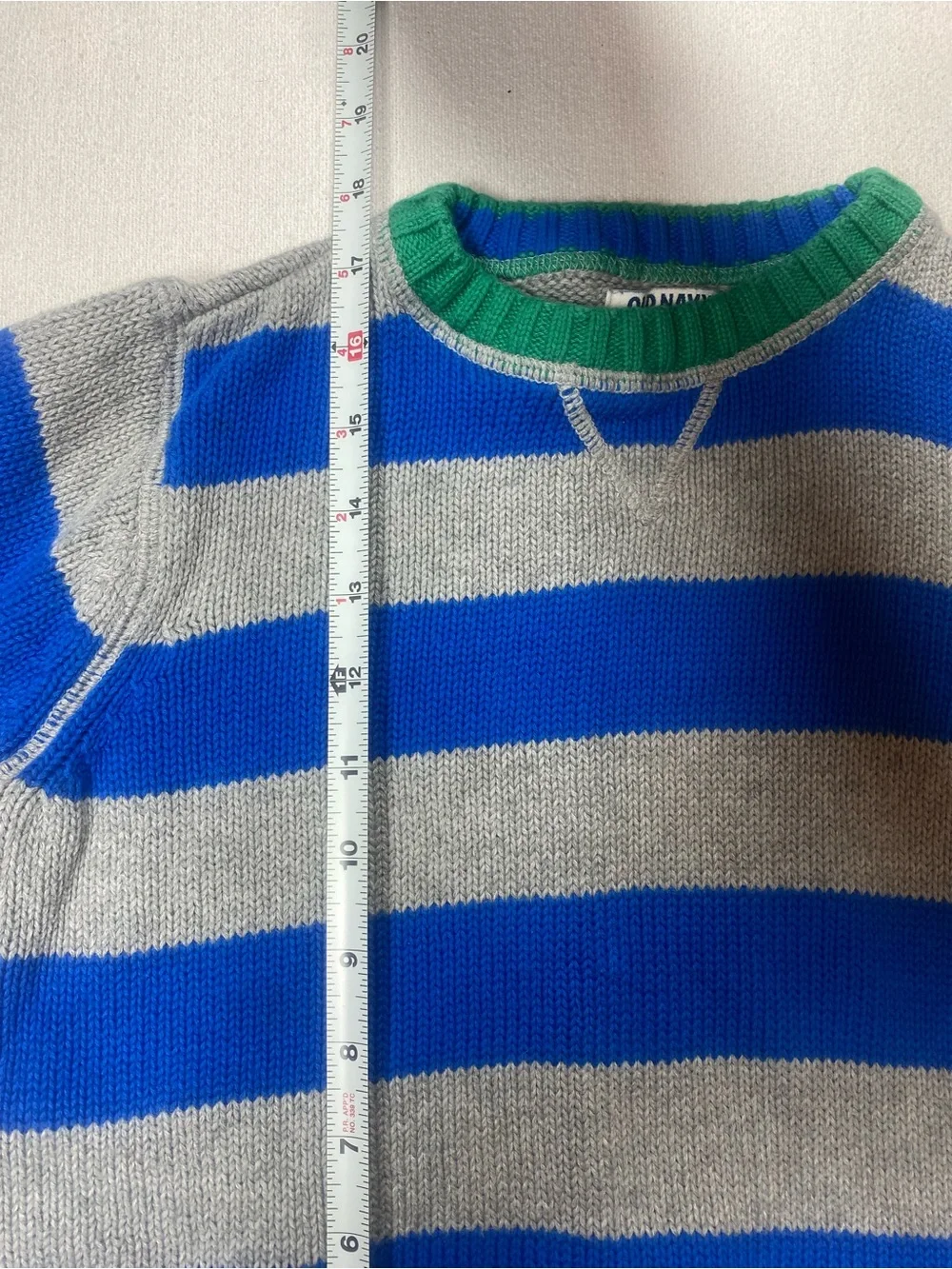 Old Navy Kid’s Striped Crewneck Sweater size small